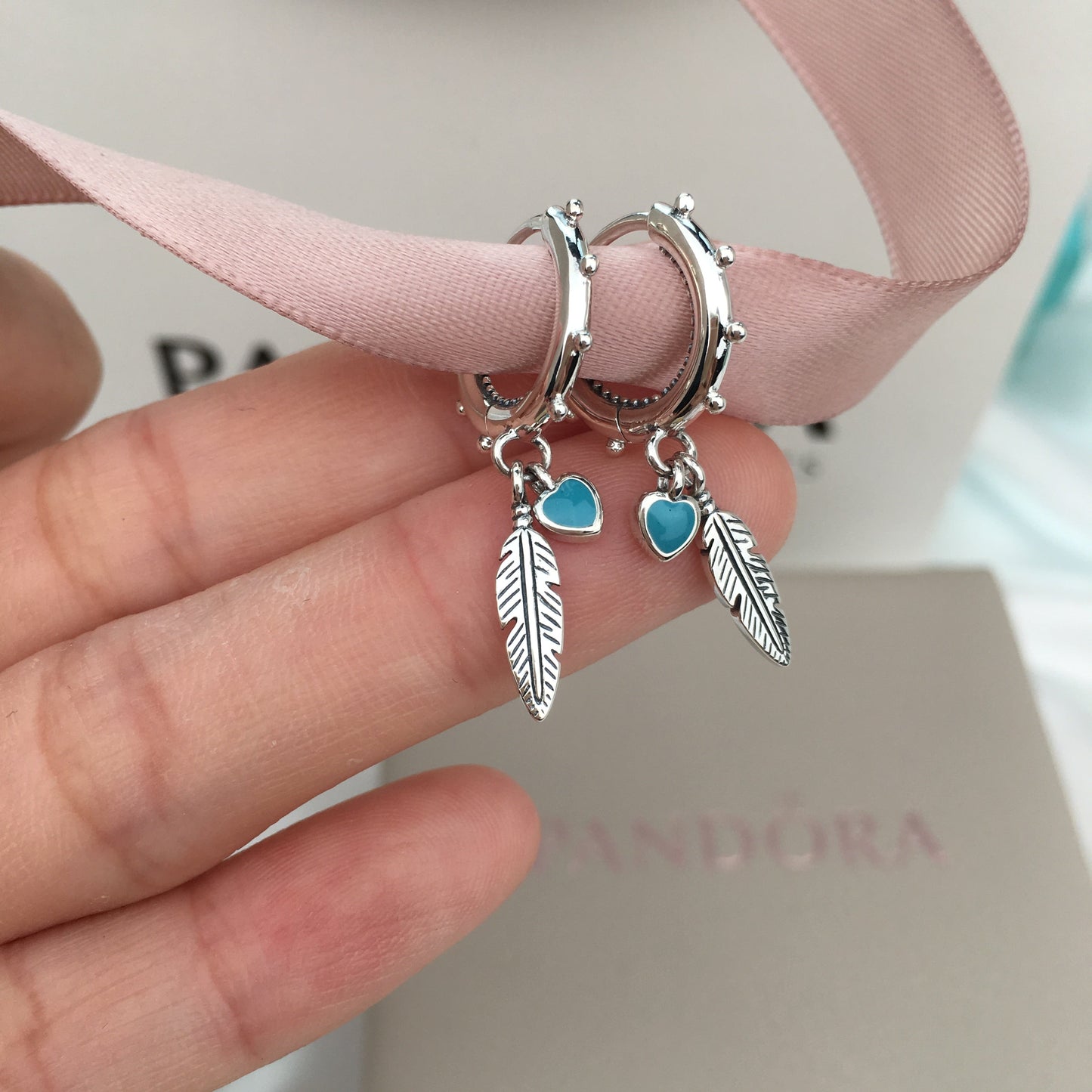 Feather Earring - Symbol of Freedom